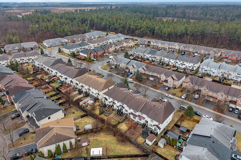 X13006092/217-hunterbrook-street/kanata-morgans-grantsouth-march/ottawa/ontario/K2K0E6_56