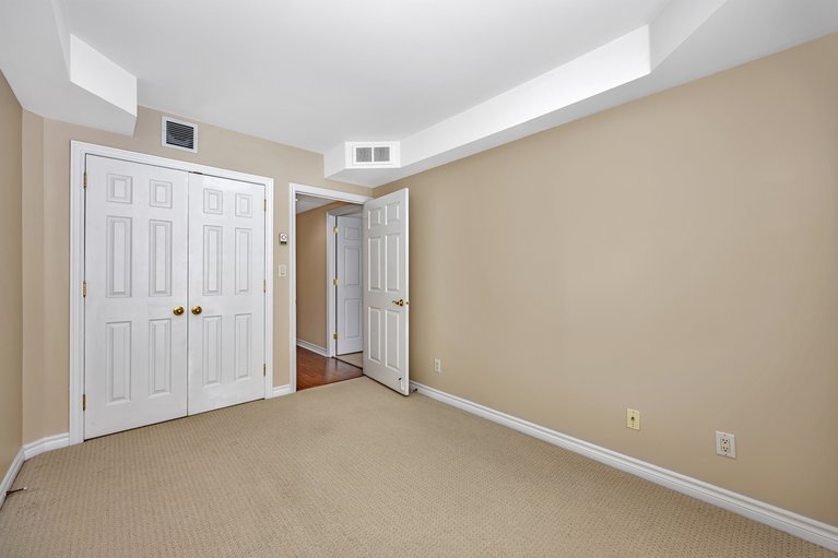 X12001672/1b-111-robson-court/kanata-kanata-lakesheritage-hills/ottawa/ontario/K2K2W1_25