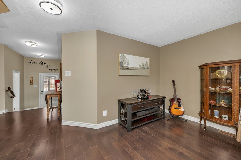 X13006092/217-hunterbrook-street/kanata-morgans-grantsouth-march/ottawa/ontario/K2K0E6_8