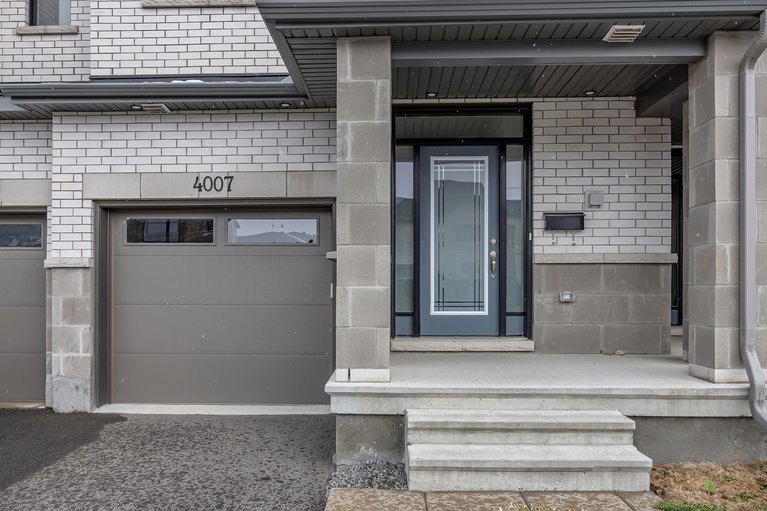 X12552190/4007-jockvale-road/barrhaven-heritage-park/ottawa/ontario/K2J6Y8_3