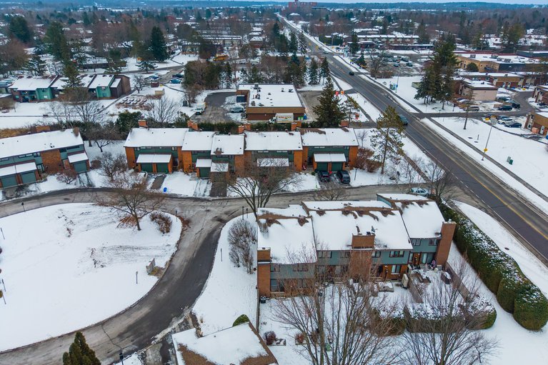 X12582568/8-chisholm-court/kanata-beaverbrook/ottawa/ontario/K2K1E2_53