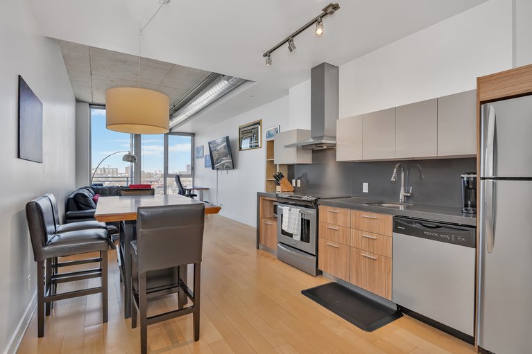 X12130540/706-360-mcleod-street/ottawa-centre/ottawa/ontario/K2P1A9_10