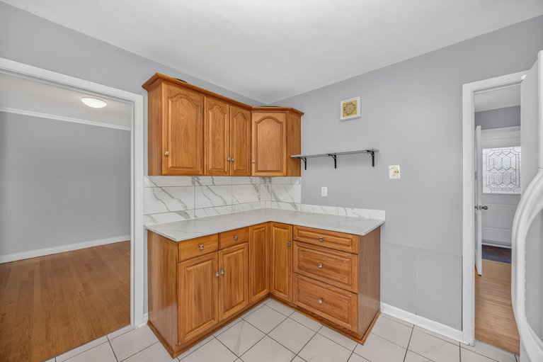 X12558016/345-poulin-avenue/britannia/ottawa/ontario/K2B5T9_19
