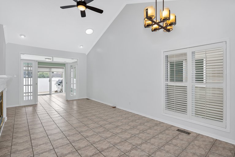X12427131/43-settlers-ridge-way/barrhaven-longfields/ottawa/ontario/K2J4V2_22