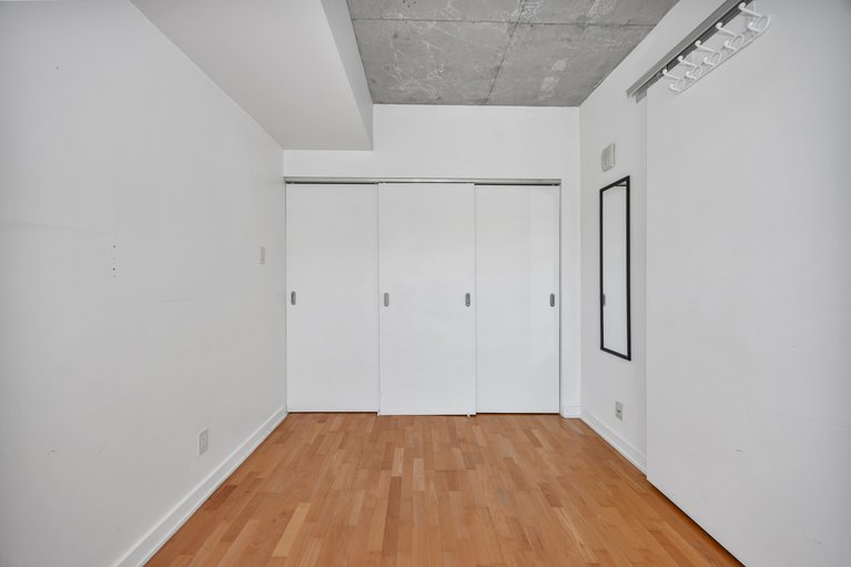 X12148184/704-324-laurier-avenue/ottawa-centre/ottawa/ontario/K1N6P6_24