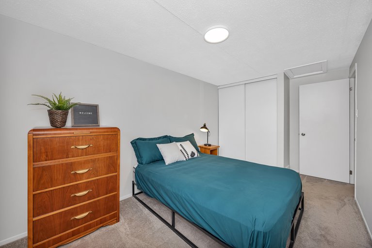 X12114984/82-baneberry-crescent/kanata-glencairnhazeldean/ottawa/ontario/K2L2Y4_29