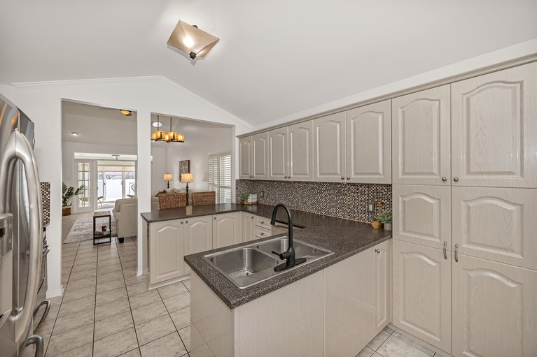 X12919960/43-settlers-ridge-way/barrhaven-longfields/ottawa/ontario/K2J4V2_6