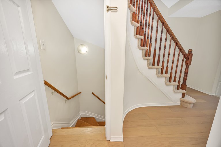 X12151421/573-neighbourhood-way/riverview-park/ottawa/ontario/K1G6N5_45