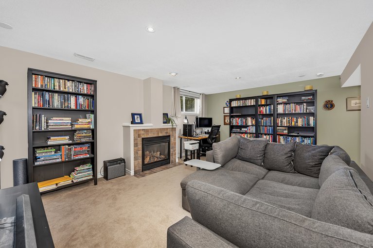 X12400154/236-bookton-place/riverside-southgloucester-glen/ottawa/ontario/K1V2H5_38