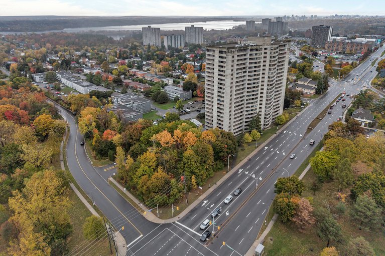 X12476763/106-415-greenview-avenue/britannia/ottawa/ontario/K2B8G5_45