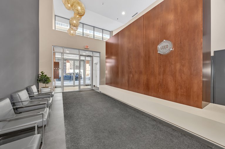 X12178442/706-360-mcleod-street/ottawa-centre/ottawa/ontario/K2P1A9_5