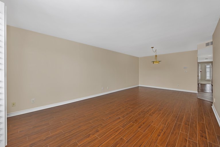 X12001672/1b-111-robson-court/kanata-kanata-lakesheritage-hills/ottawa/ontario/K2K2W1_10