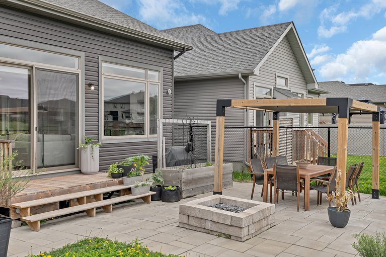 X12171439/88-defence-street/kanata-emerald-meadowstrailwest/ottawa/ontario/K2V0N3_59