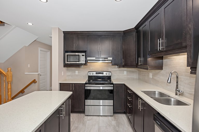 X12454230/1184-docteur-corbeil-boulevard/town-of-rockland/clarence-rockland/ontario/K2K0G9_5