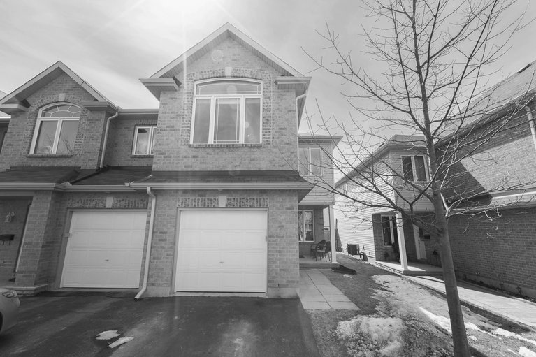 185 Talltree Crescent