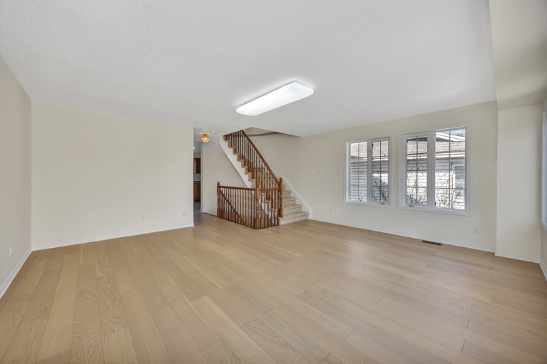 X12151421/573-neighbourhood-way/riverview-park/ottawa/ontario/K1G6N5_19