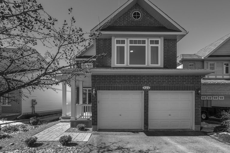 822 Feather Moss Way