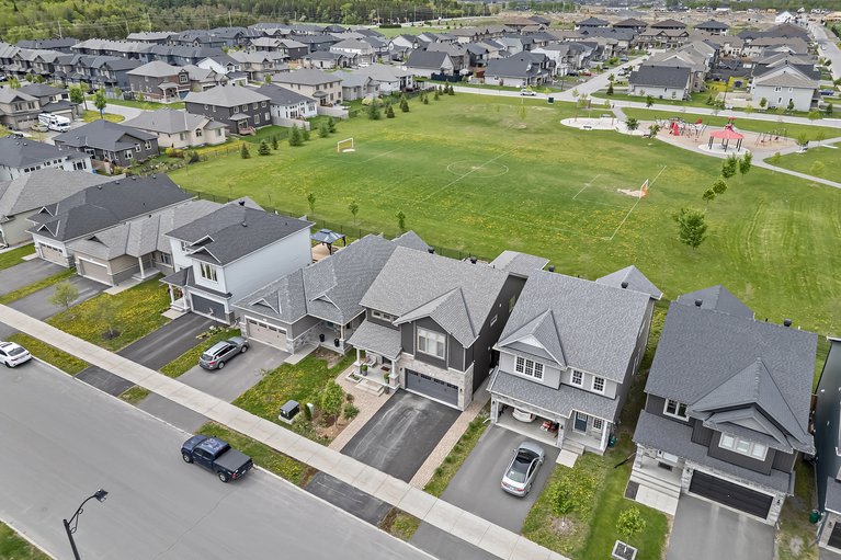X12171439/88-defence-street/kanata-emerald-meadowstrailwest/ottawa/ontario/K2V0N3_68