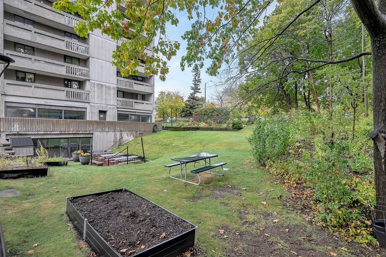 X12476763/106-415-greenview-avenue/britannia/ottawa/ontario/K2B8G5_5