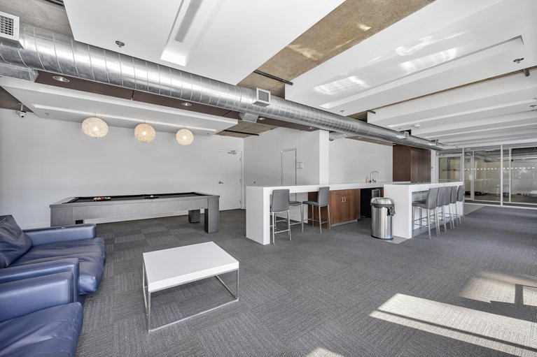 X12178442/706-360-mcleod-street/ottawa-centre/ottawa/ontario/K2P1A9_36