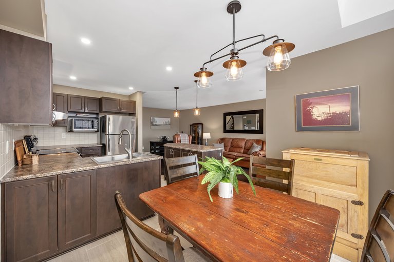 X13006092/217-hunterbrook-street/kanata-morgans-grantsouth-march/ottawa/ontario/K2K0E6_18