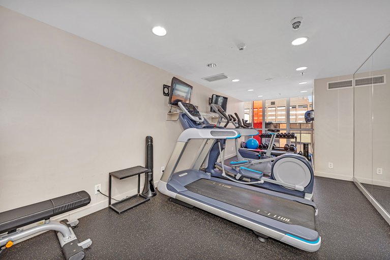 X12148184/704-324-laurier-avenue/ottawa-centre/ottawa/ontario/K1N6P6_34