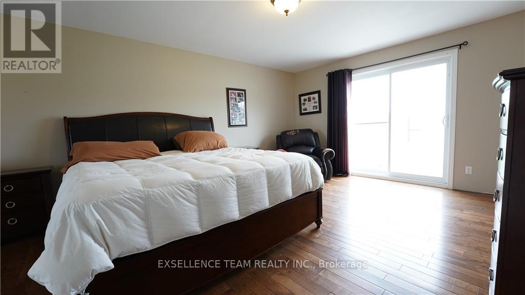 19100 Kenyon Conc Rd 7 Road