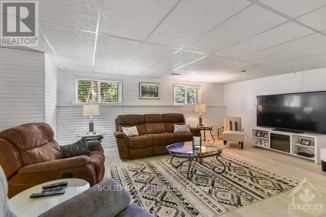 2597 North Campbell Road