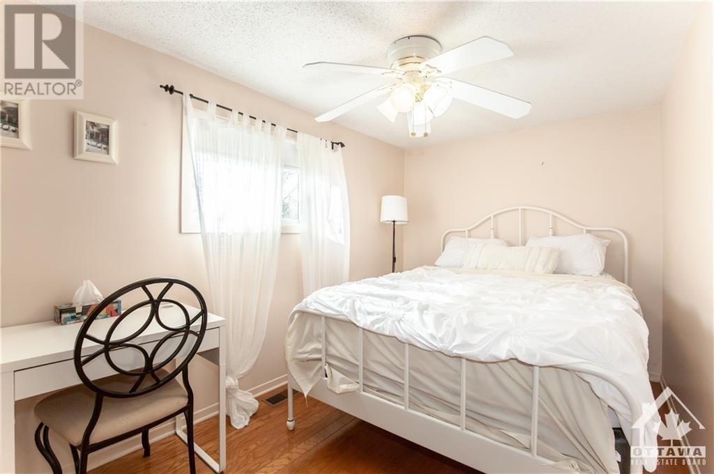 64 Rossel Trail