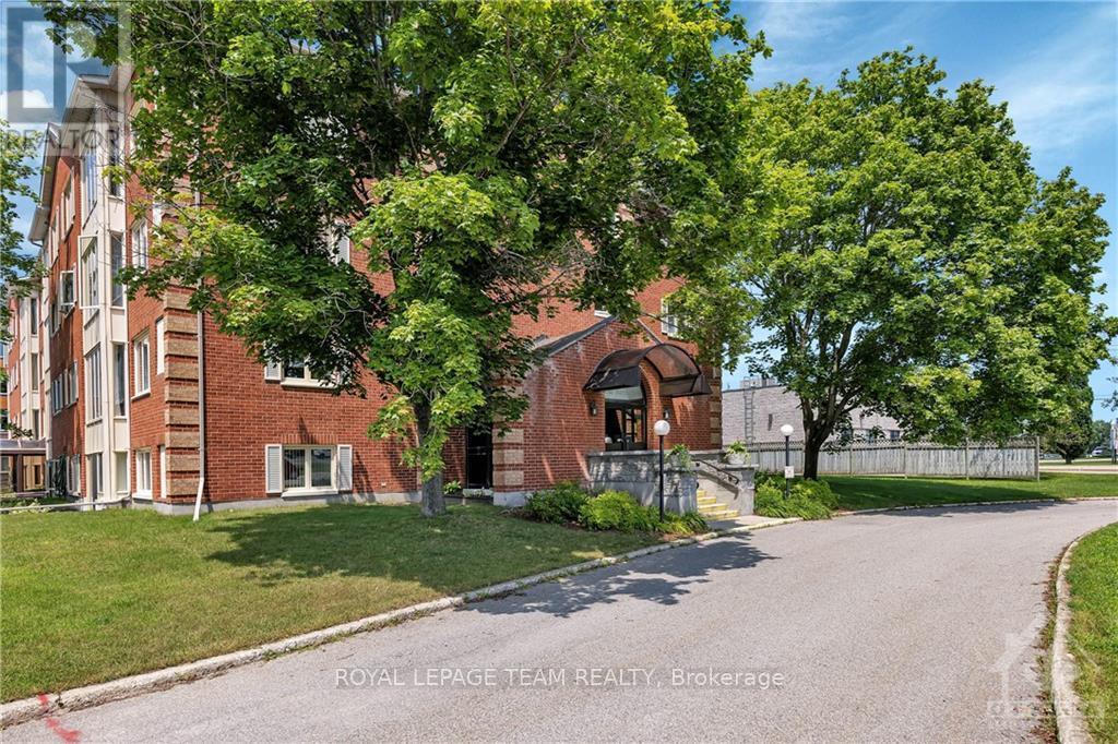306 - 10 Armstrong Drive
