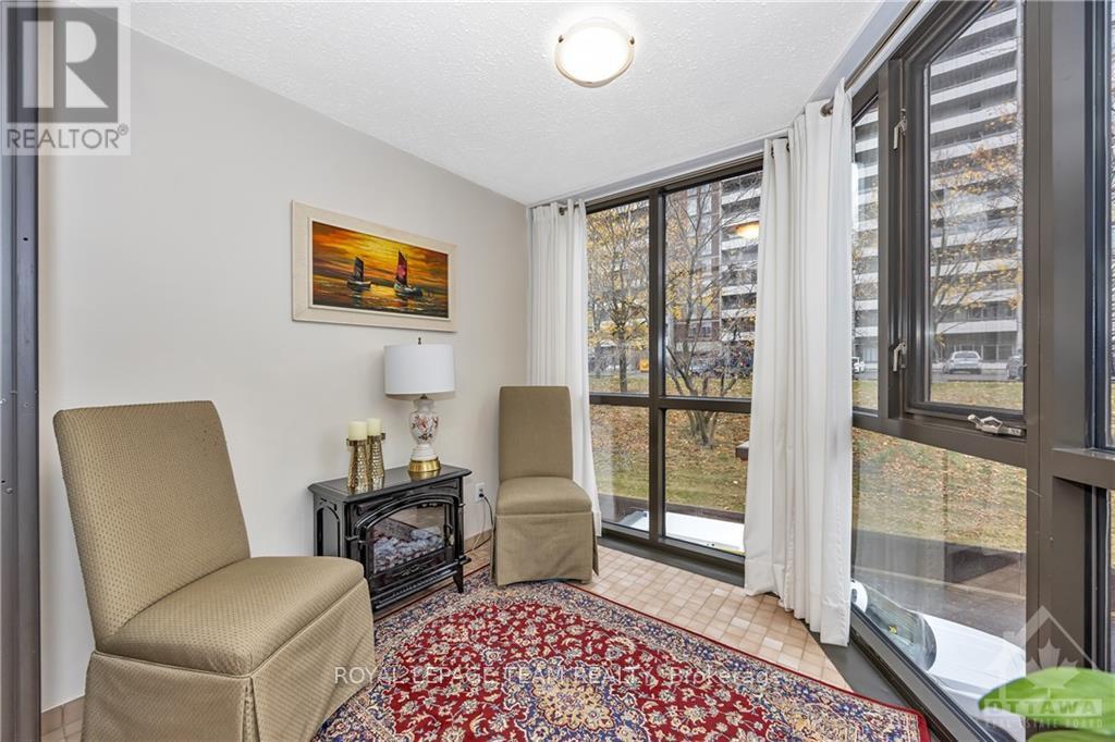 514 - 2871 Richmond Road