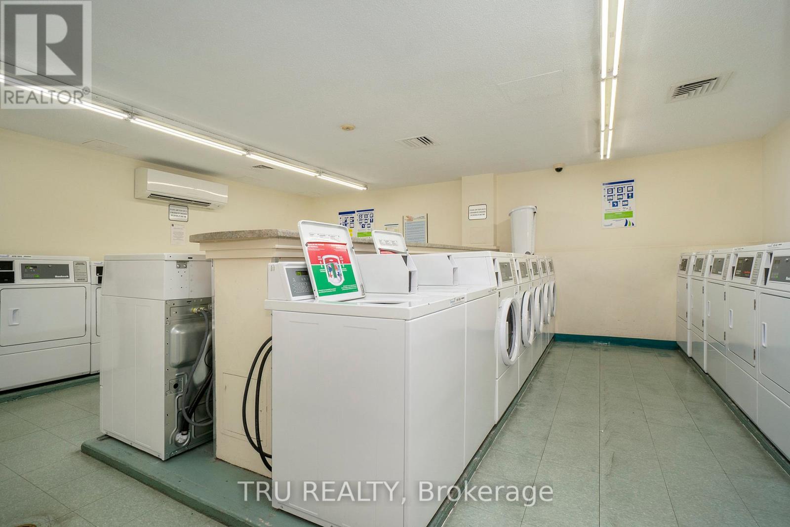Ph8 - 900 Dynes Road