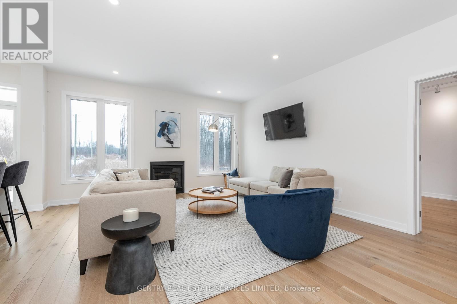 6368 Renaud Road