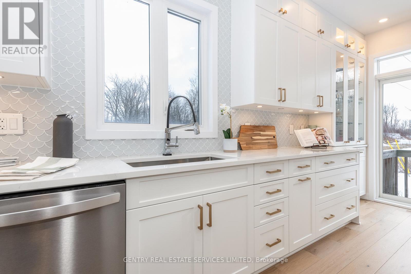 6368 Renaud Road