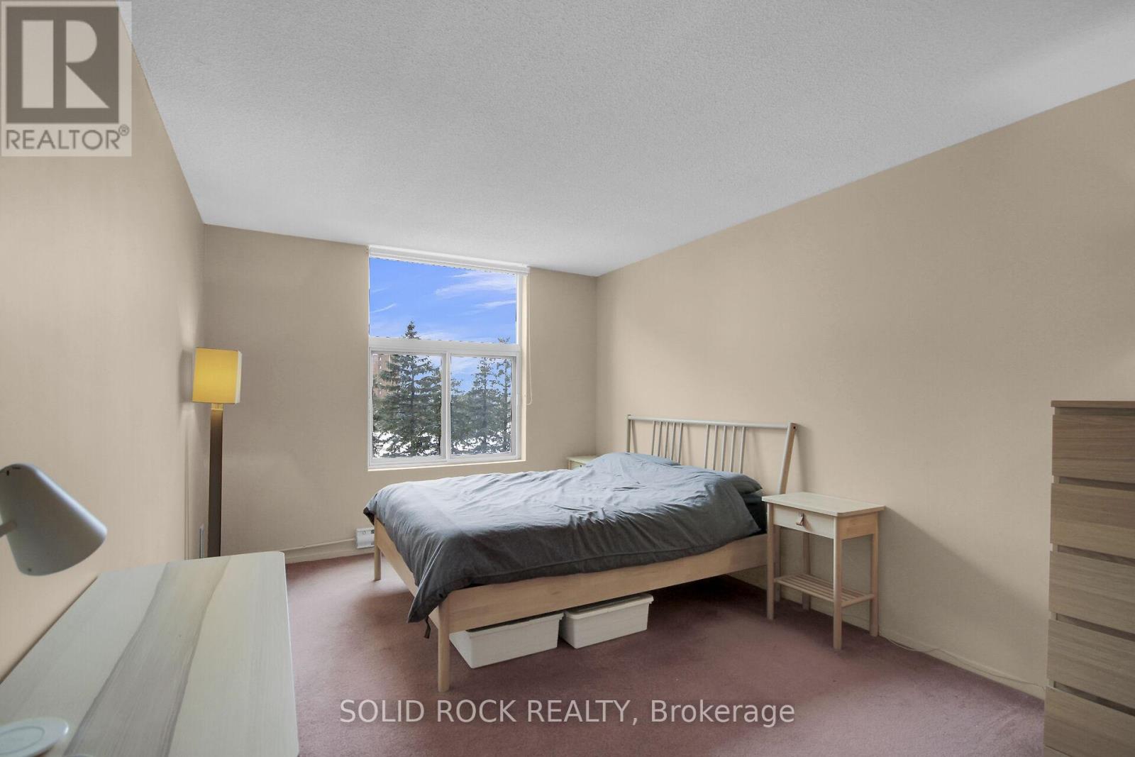 404 - 2759 Carousel Crescent