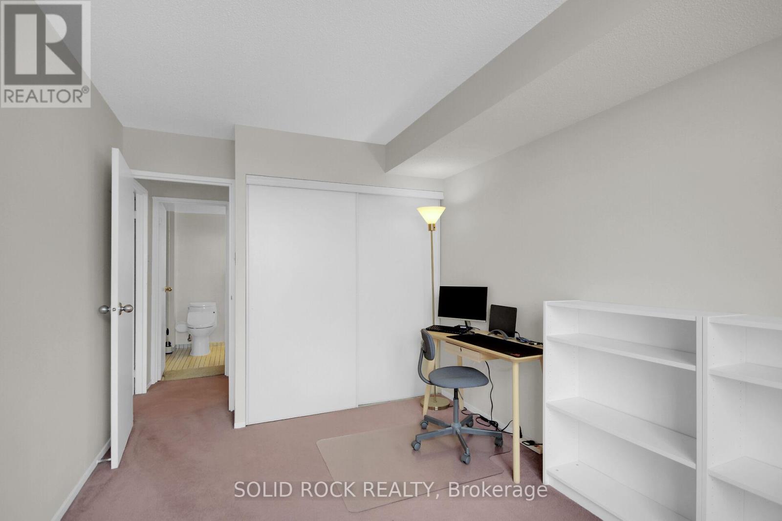 404 - 2759 Carousel Crescent