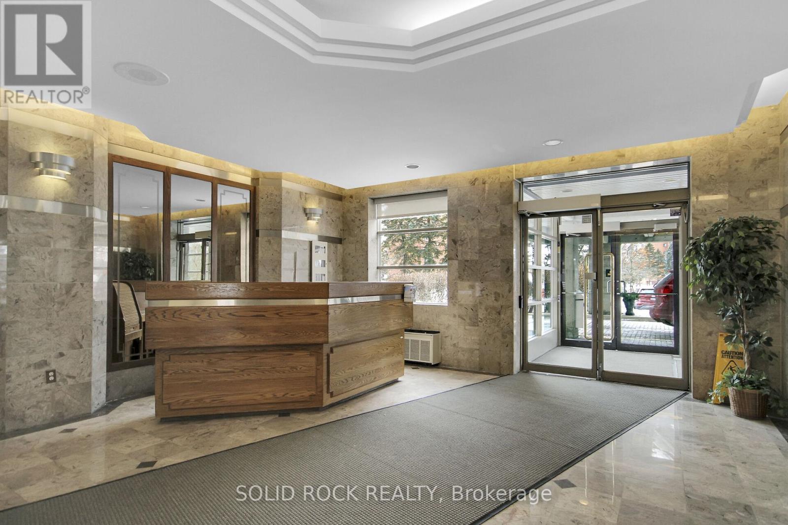 404 - 2759 Carousel Crescent
