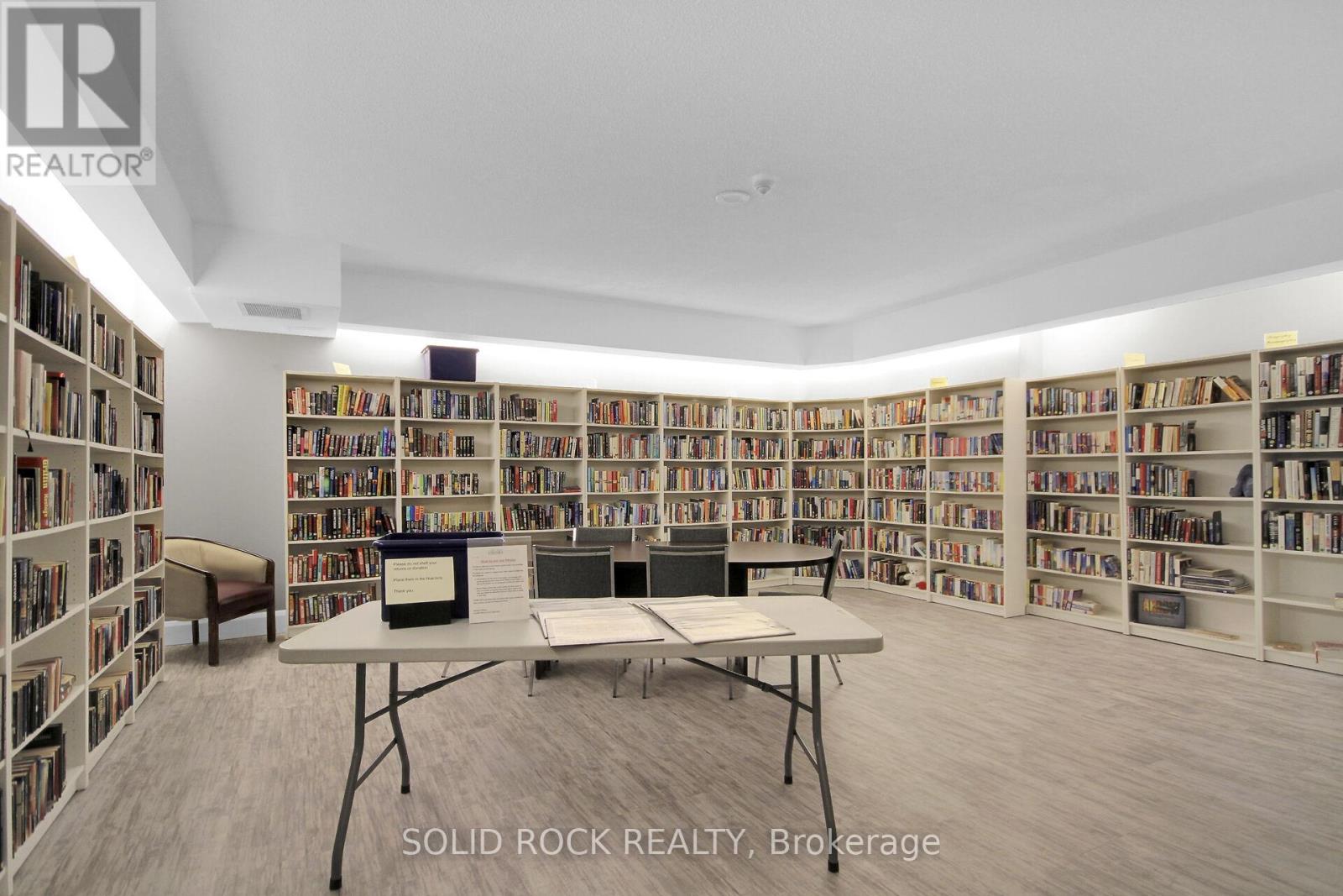 404 - 2759 Carousel Crescent