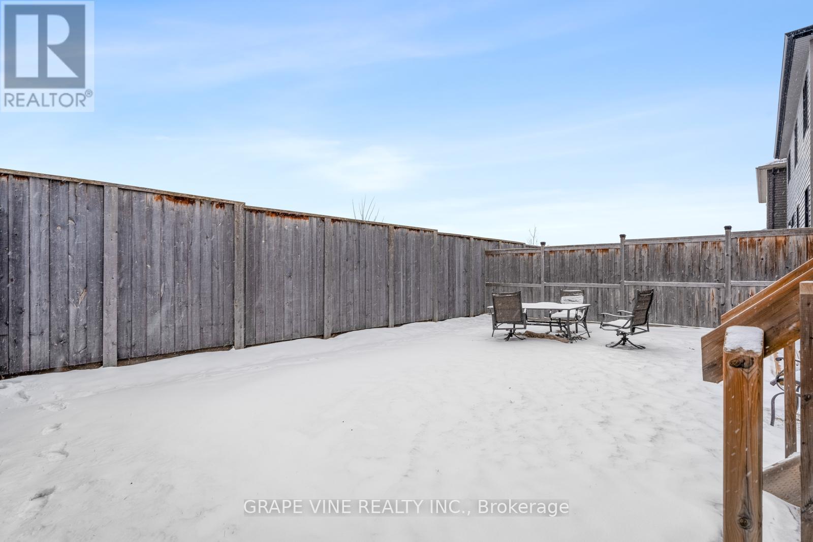 46 Knockaderry Crescent