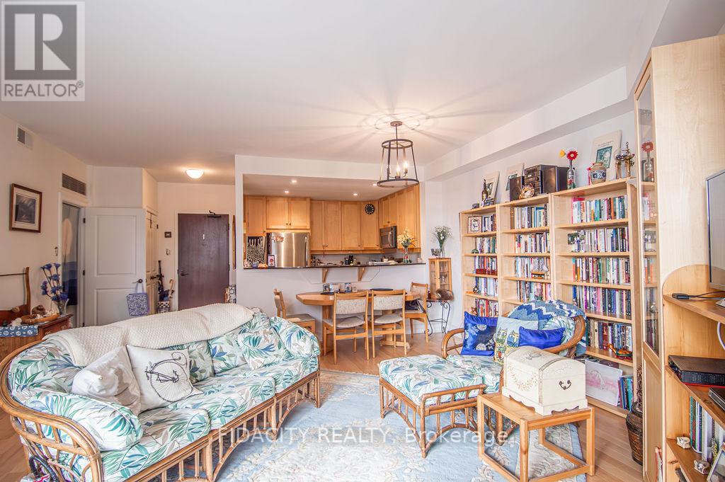 503 - 320 Mcleod Street
