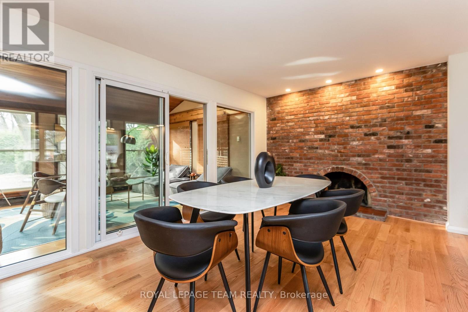12 Pellan Crescent