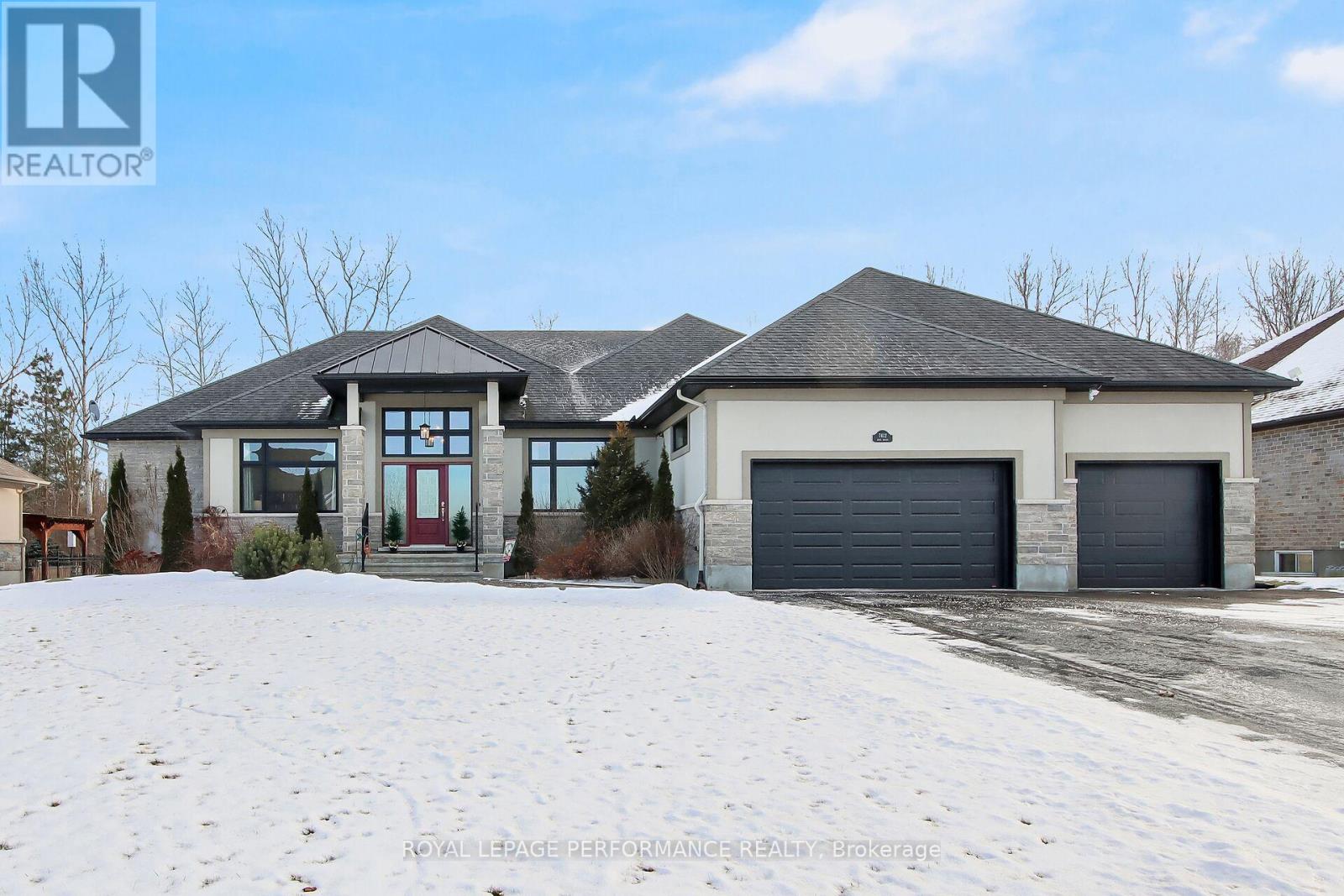 7412 Blue Water Crescent
