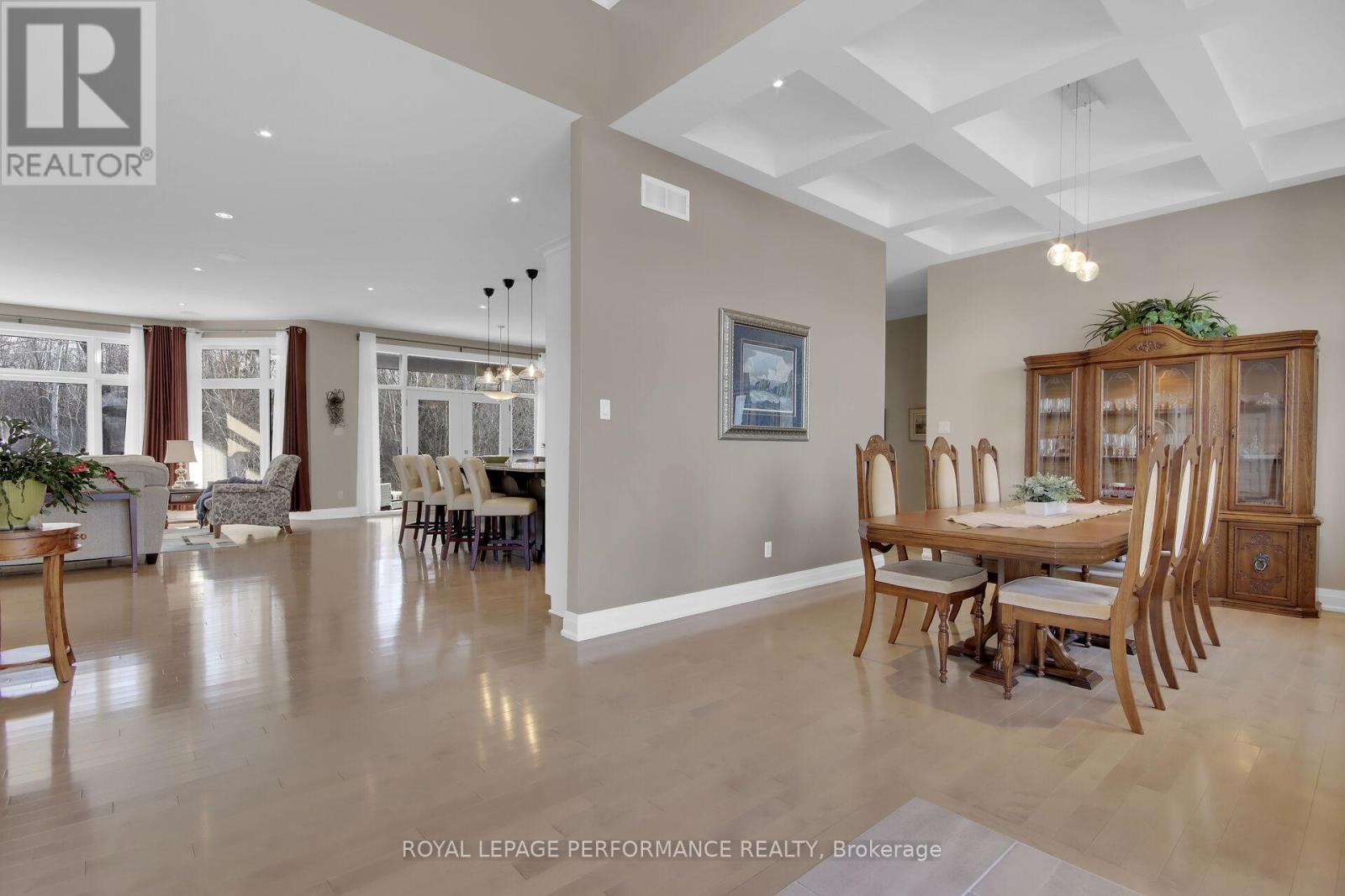 7412 Blue Water Crescent