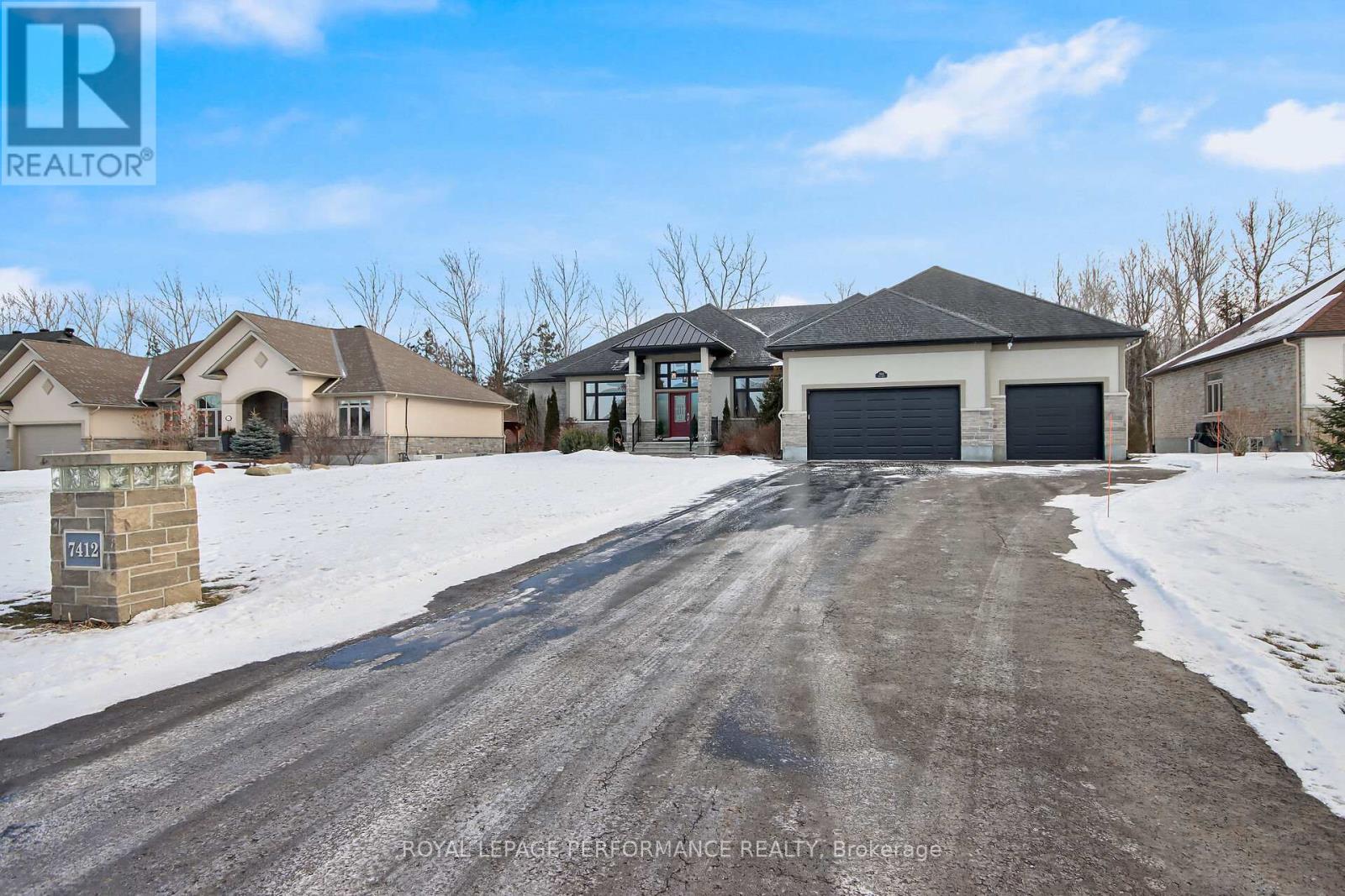 7412 Blue Water Crescent