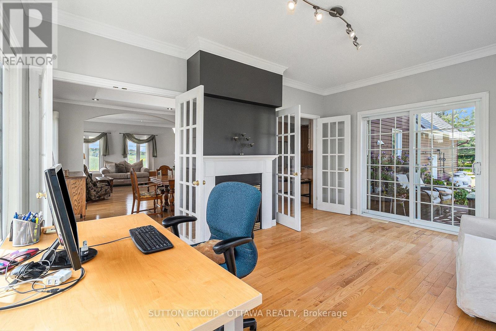4031 Boileau Road