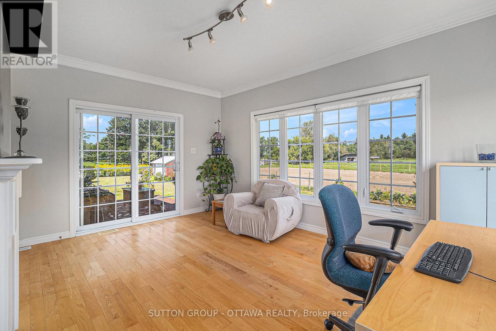 4031 Boileau Road