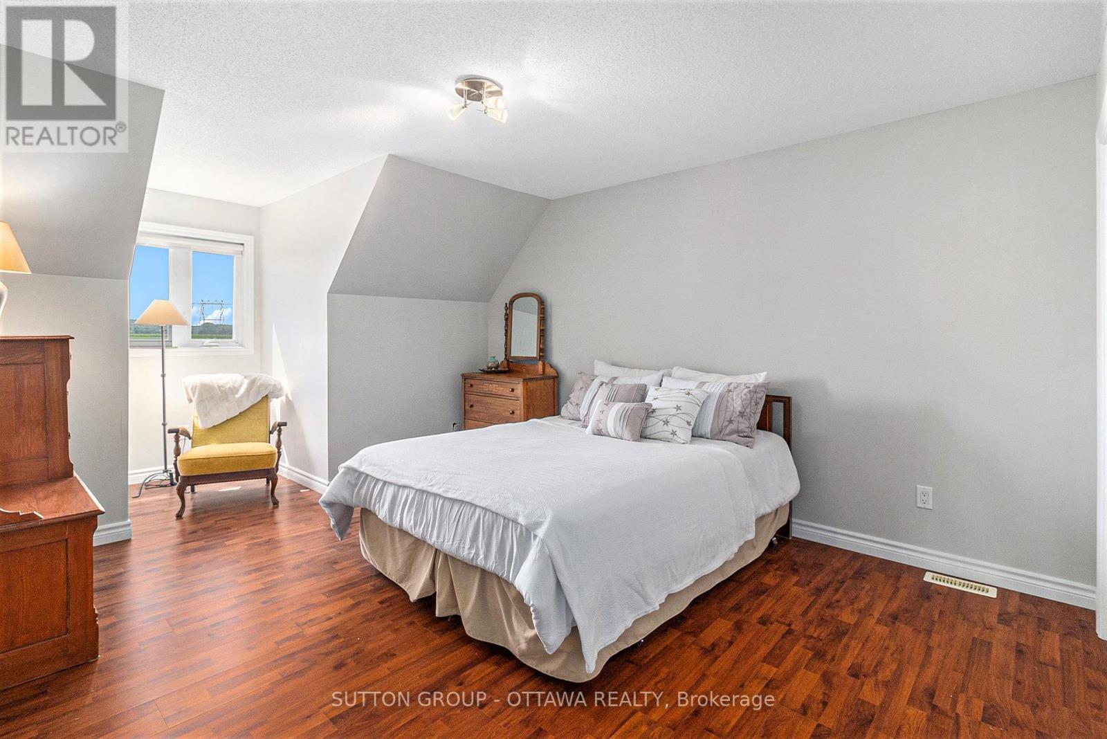 4031 Boileau Road