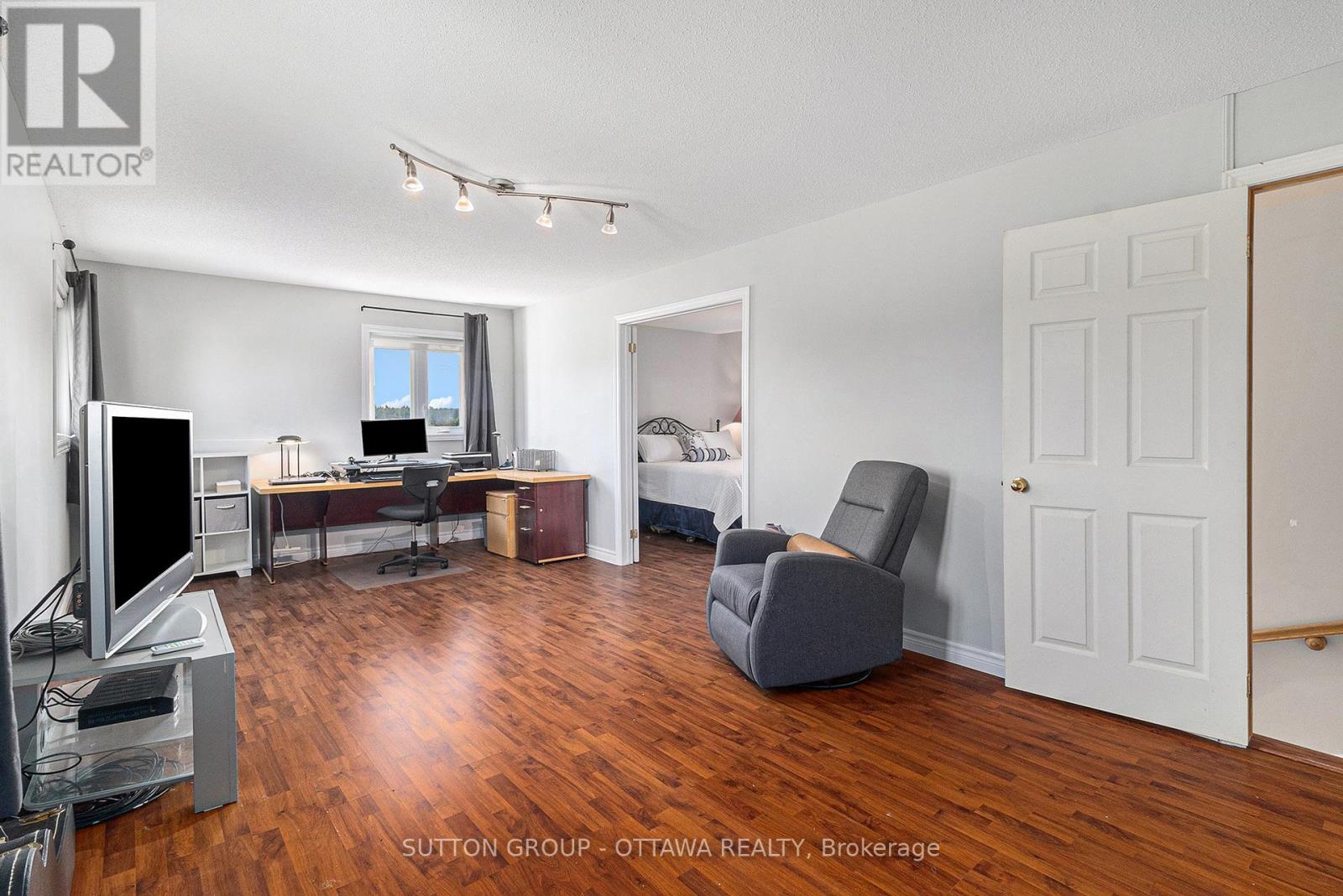 4031 Boileau Road