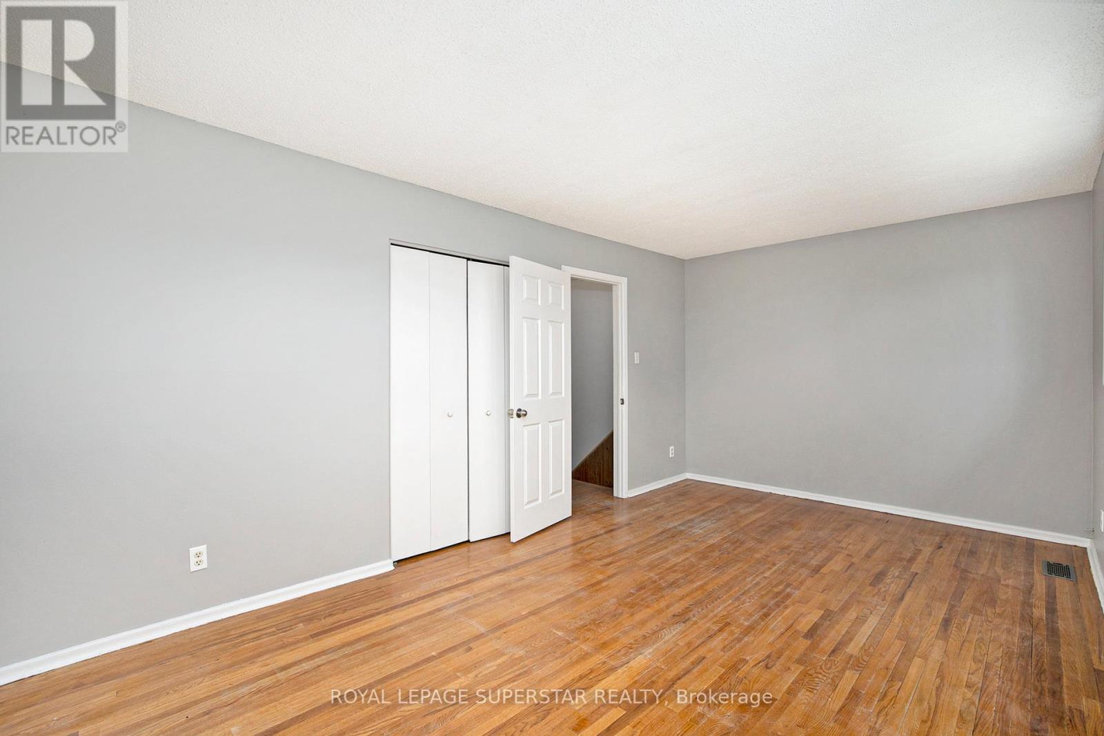 25 - 427 Moodie Drive