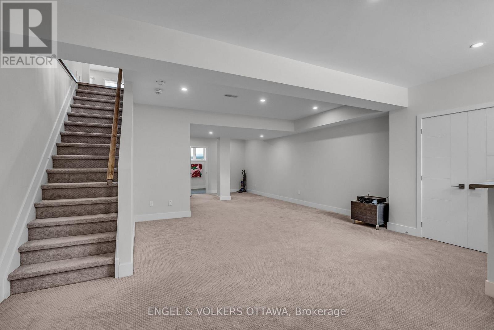 231 Daniel Avenue